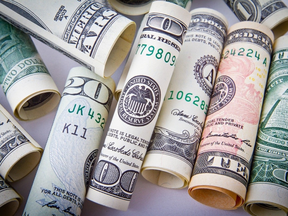 dollar-1362244_1280